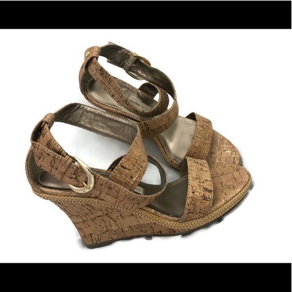 Dana Buchman Shoes - DANA BUCHMAN BAILEY CORK SANDALS 9